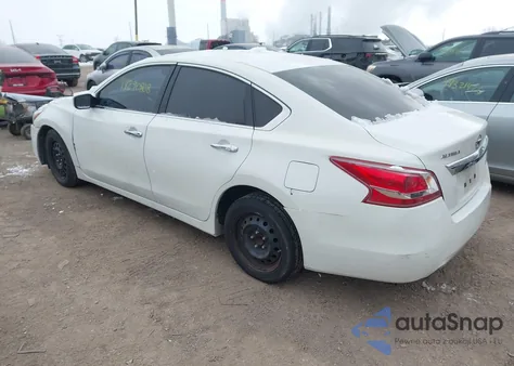 2015 Nissan Altima 2.5/2.5 S/2.5 Sl/2.5 Sv from USA, damaged, VIN 1N4AL3AP1FC272577